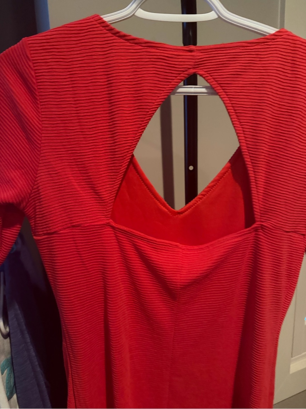Dynamite Red V-Neck Ribbed Mini Dress - Picture 4 of 4